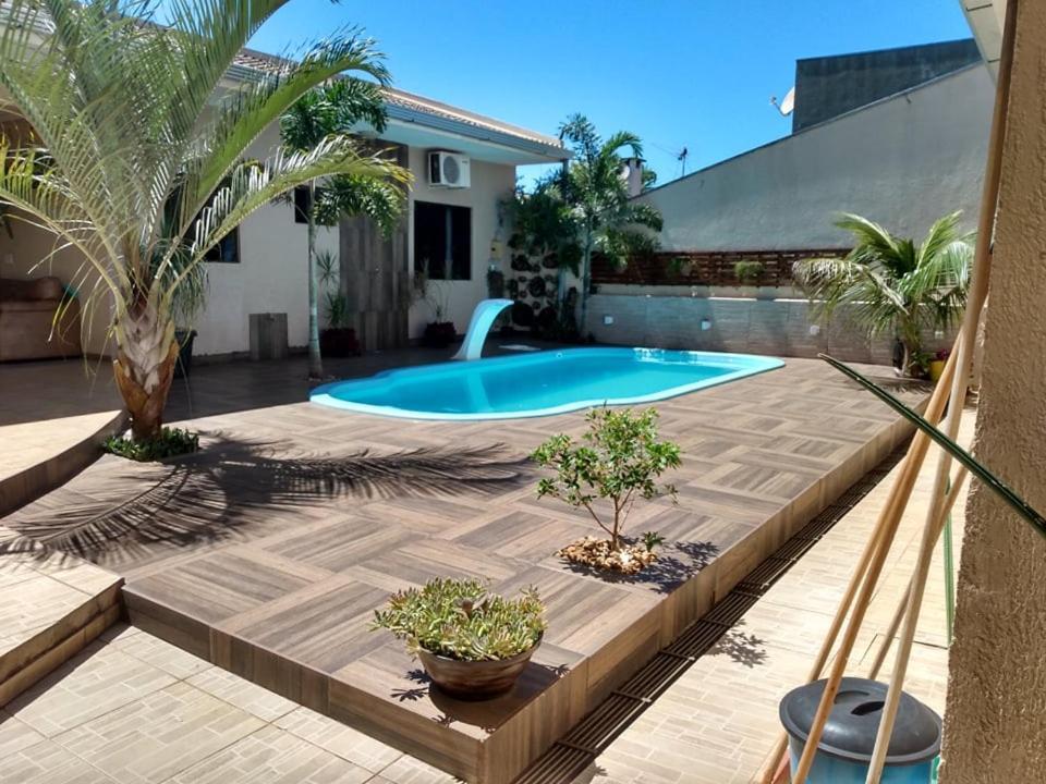 Edicula Com Um Quarto Banheiro E Piscina E Lazer Foz do Iguaçu Esterno foto