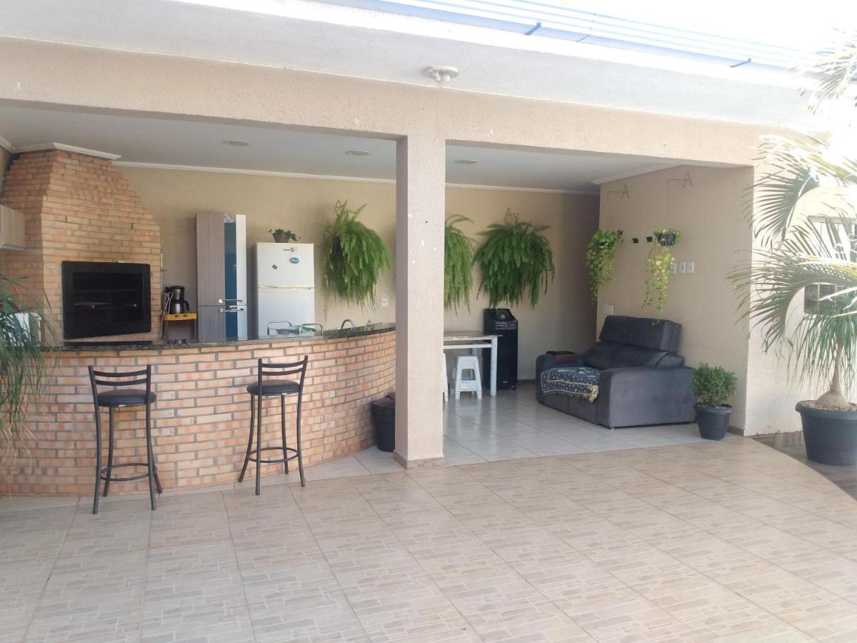 Edicula Com Um Quarto Banheiro E Piscina E Lazer Foz do Iguaçu Esterno foto